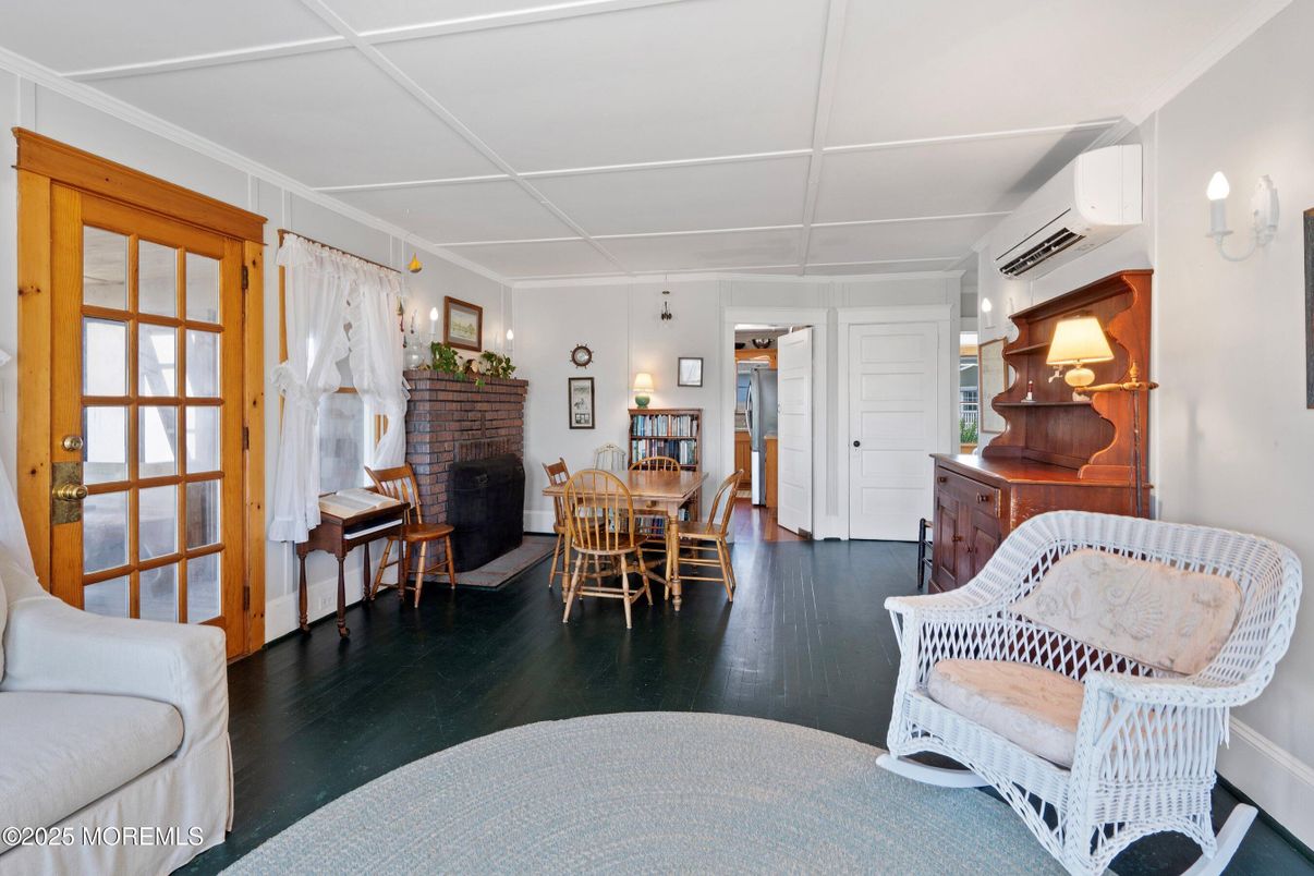 Dining room, Fireplace, Interior, Wood Texture Flooring