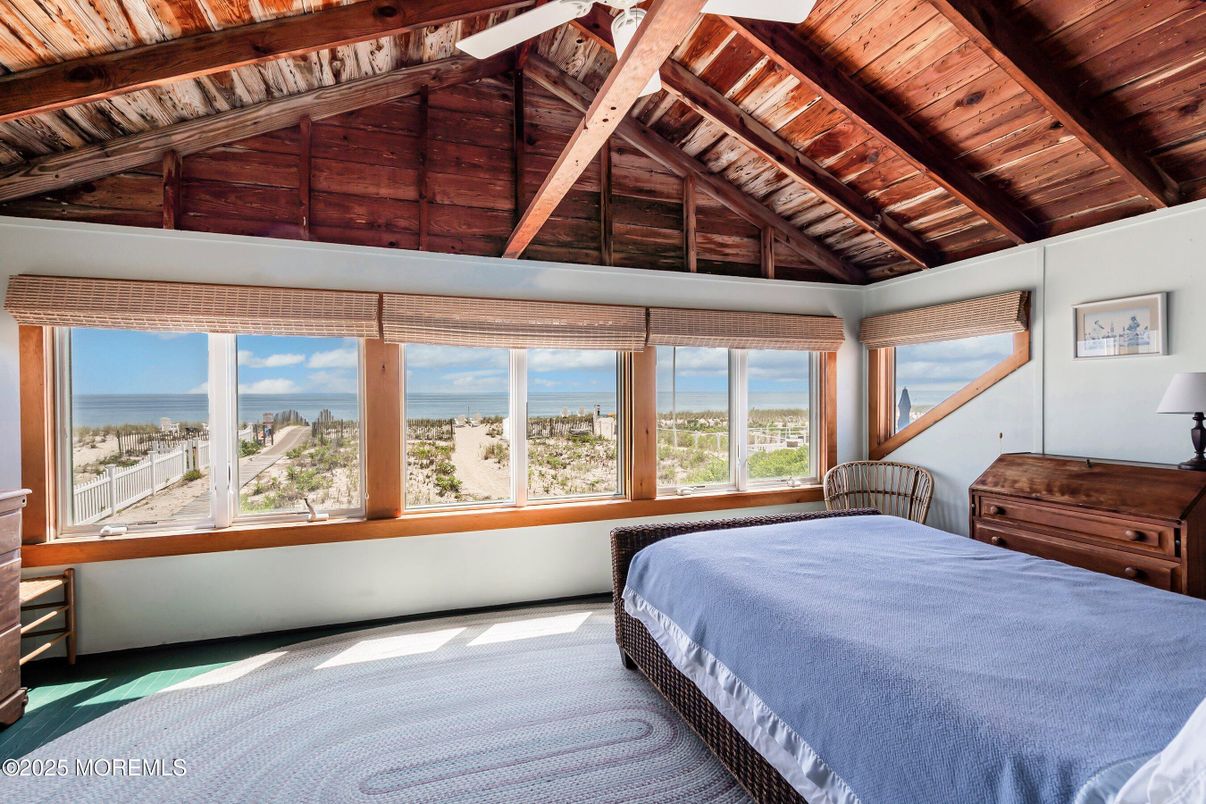 Bedroom, Interior, Water, Wooden Beams, Wooden Ceilings