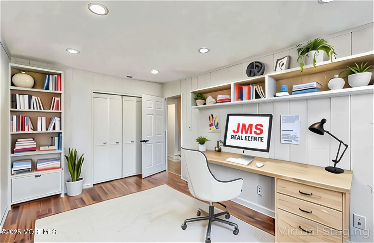 Home Office, Interior, Recessed Lighting, Wood Texture Flooring