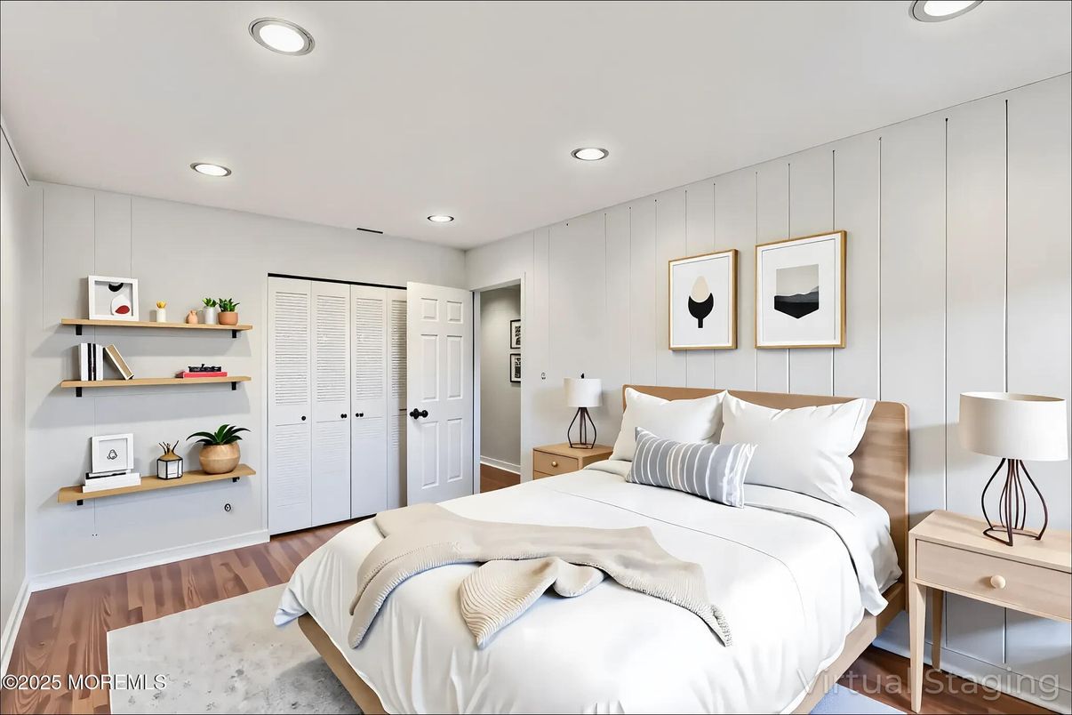 Bedroom, Interior, Recessed Lighting, Wood Texture Flooring