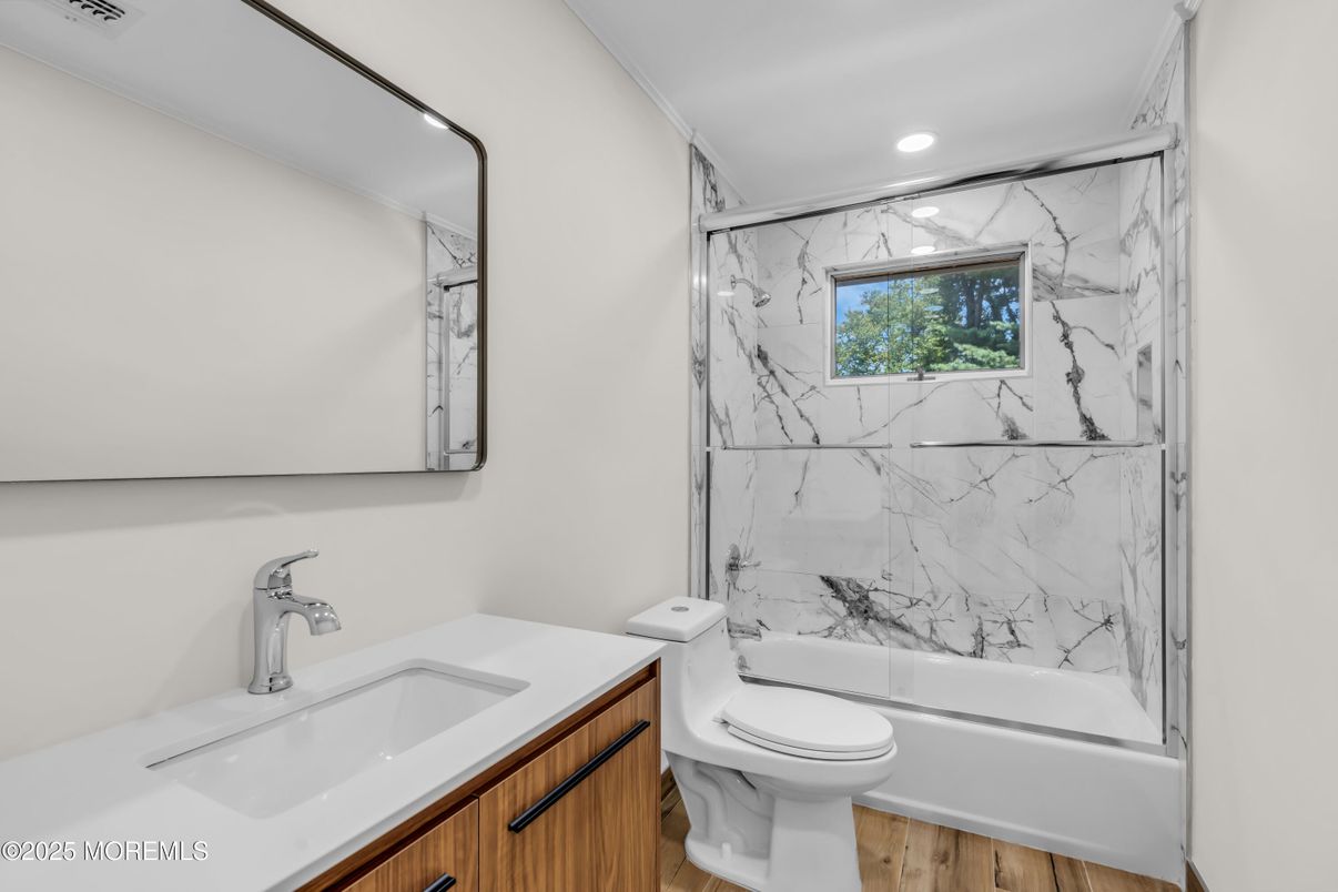 Bathroom, Interior, Marble Walls, Recessed Lighting, Wood Texture Flooring