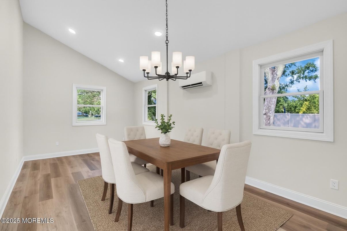 Chandelier, Dining room, Interior, Recessed Lighting, Wood Texture Flooring