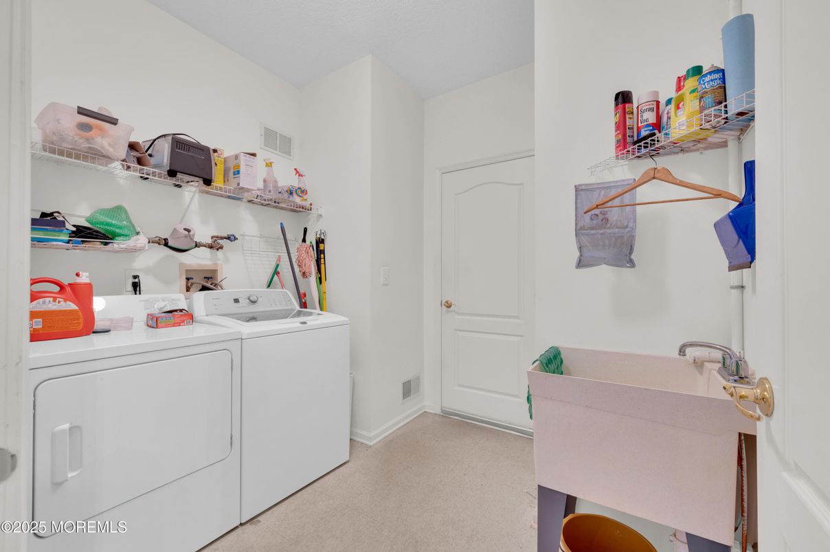 Interior, Washer