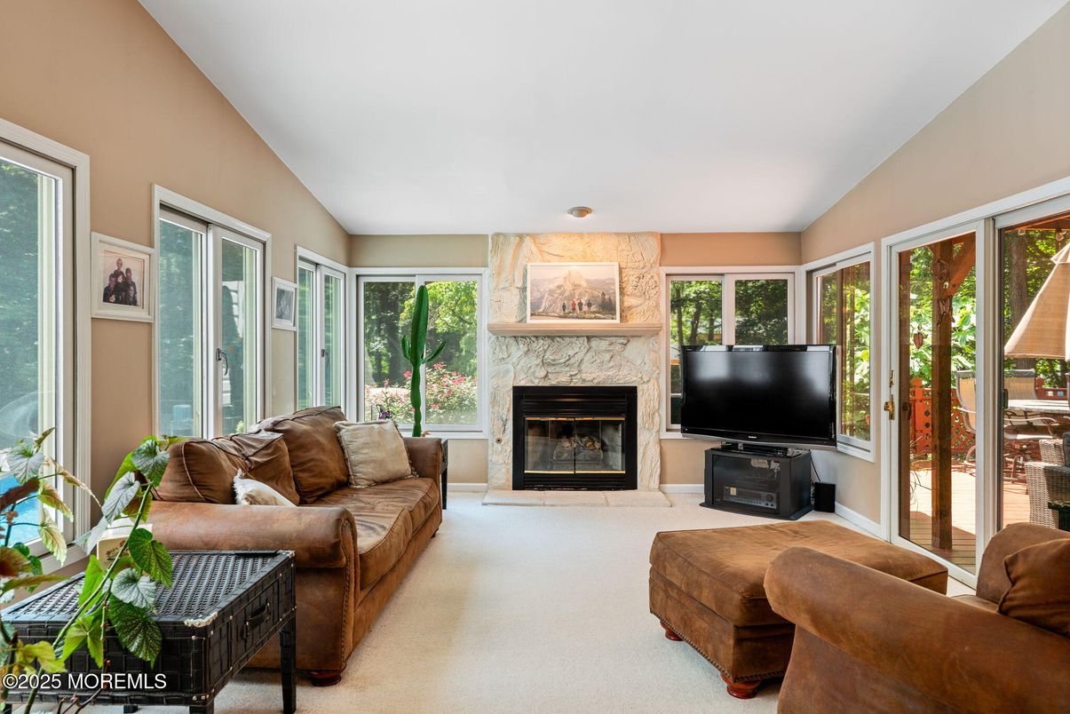 Fireplace, Interior, Living room