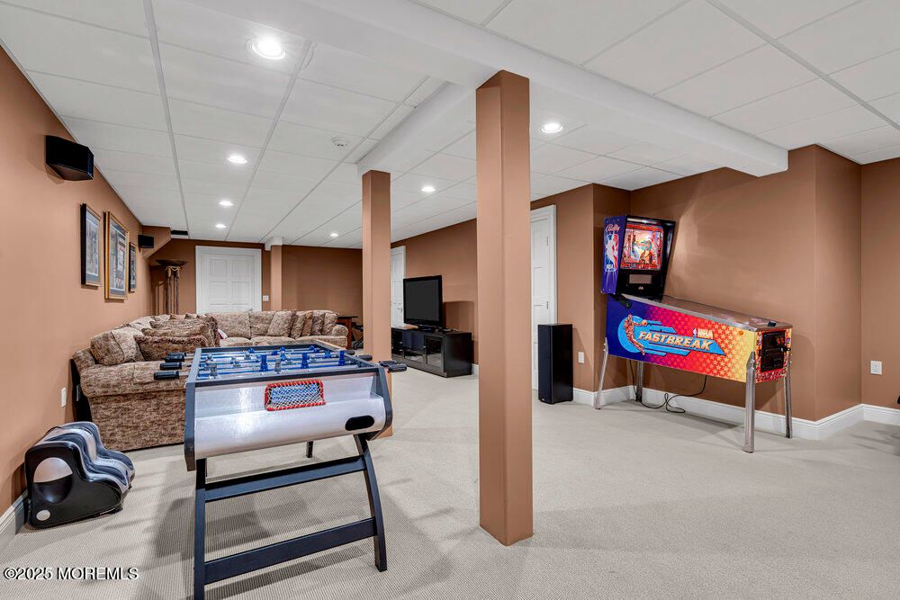 Game Room, Interior, Living room, Recessed Lighting