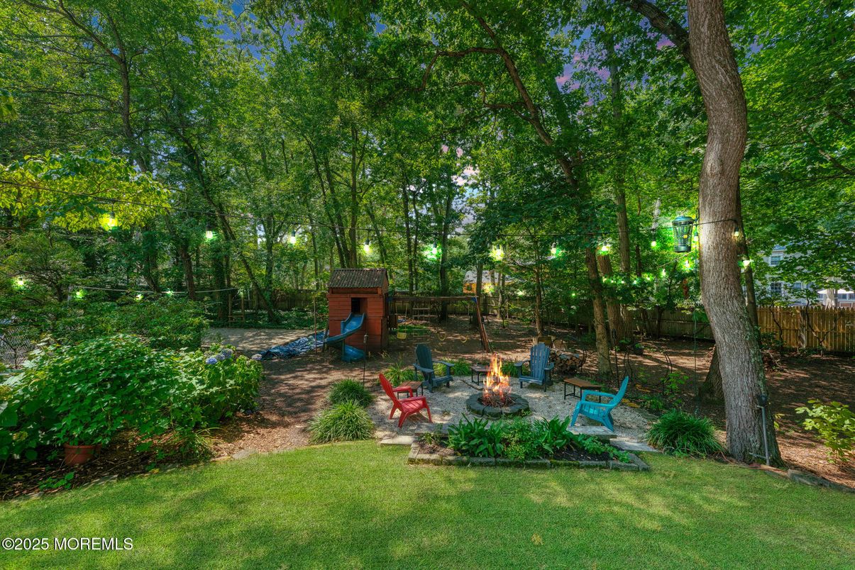 Backyard, Exterior, Playground