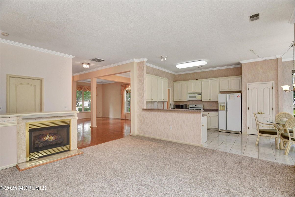 Dining room, Fireplace, Interior, Kitchen, Wood Texture Flooring
