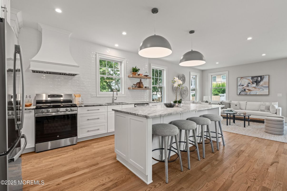 Interior, Kitchen, Living room, Pendant Lights, Recessed Lighting, Stainless Steel Appliances, Wood Texture Flooring