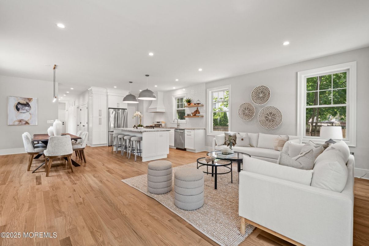 Dining room, Interior, Kitchen, Living room, Pendant Lights, Recessed Lighting, Wood Texture Flooring