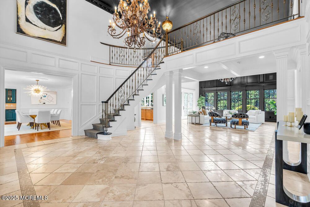 Chandelier, Dining room, Interior, Living room, Recessed Lighting