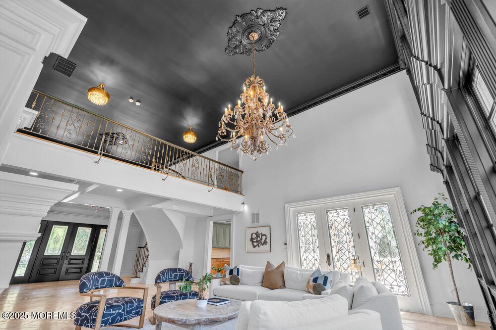 Chandelier, Interior, Living room, Recessed Lighting, Wood Texture Flooring