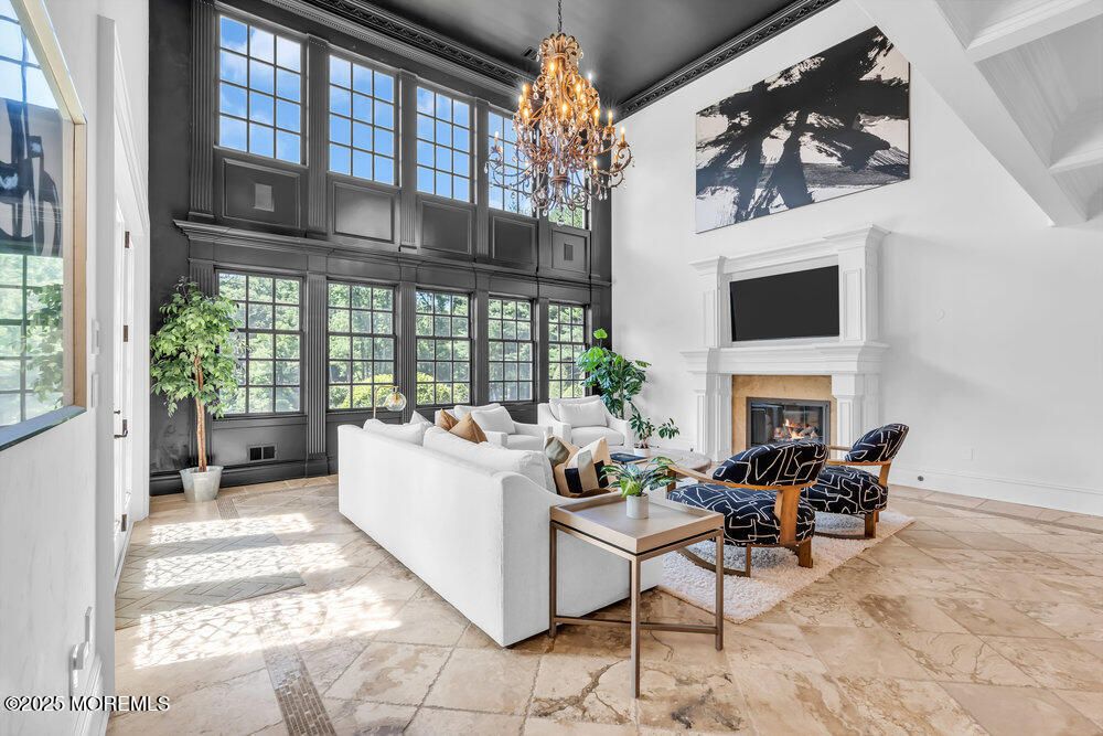 Chandelier, Fireplace, Interior, Living room