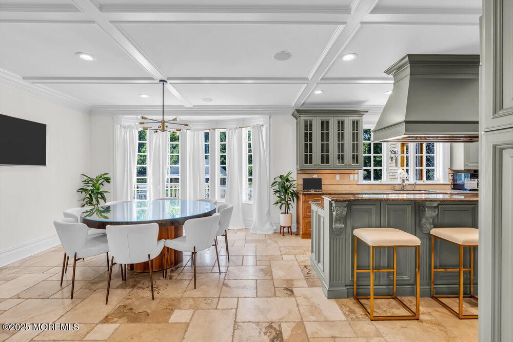 Dining room, Interior, Kitchen, Pendant Lights, Recessed Lighting