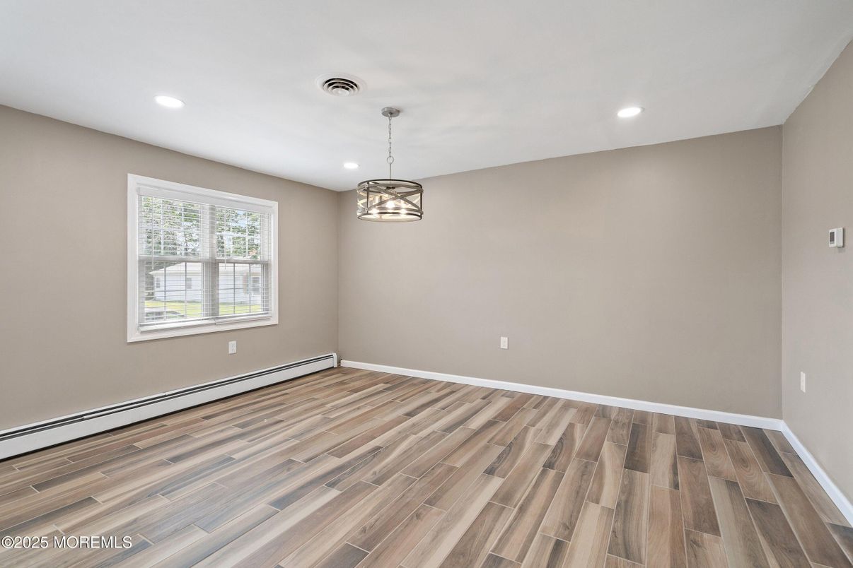Empty room, Interior, Pendant Lights, Recessed Lighting, Wood Texture Flooring