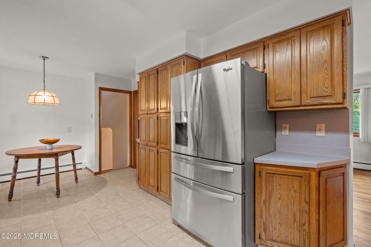 Interior, Kitchen, Pendant Lights, Wood Texture Flooring
