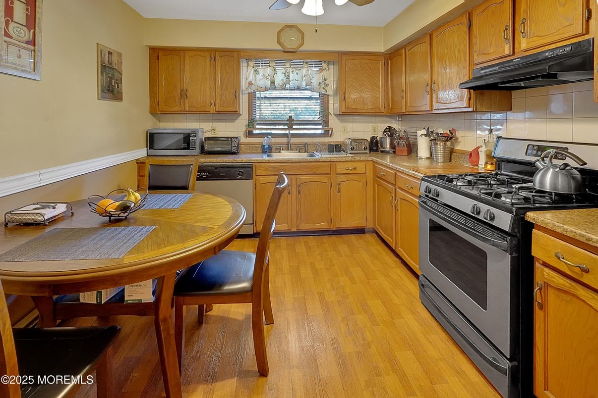 Dining room, Interior, Kitchen, Wood Texture Flooring