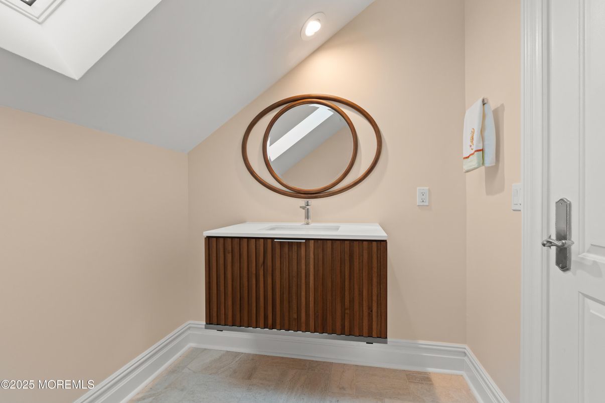 Bathroom, Interior, Recessed Lighting, Wood Texture Flooring
