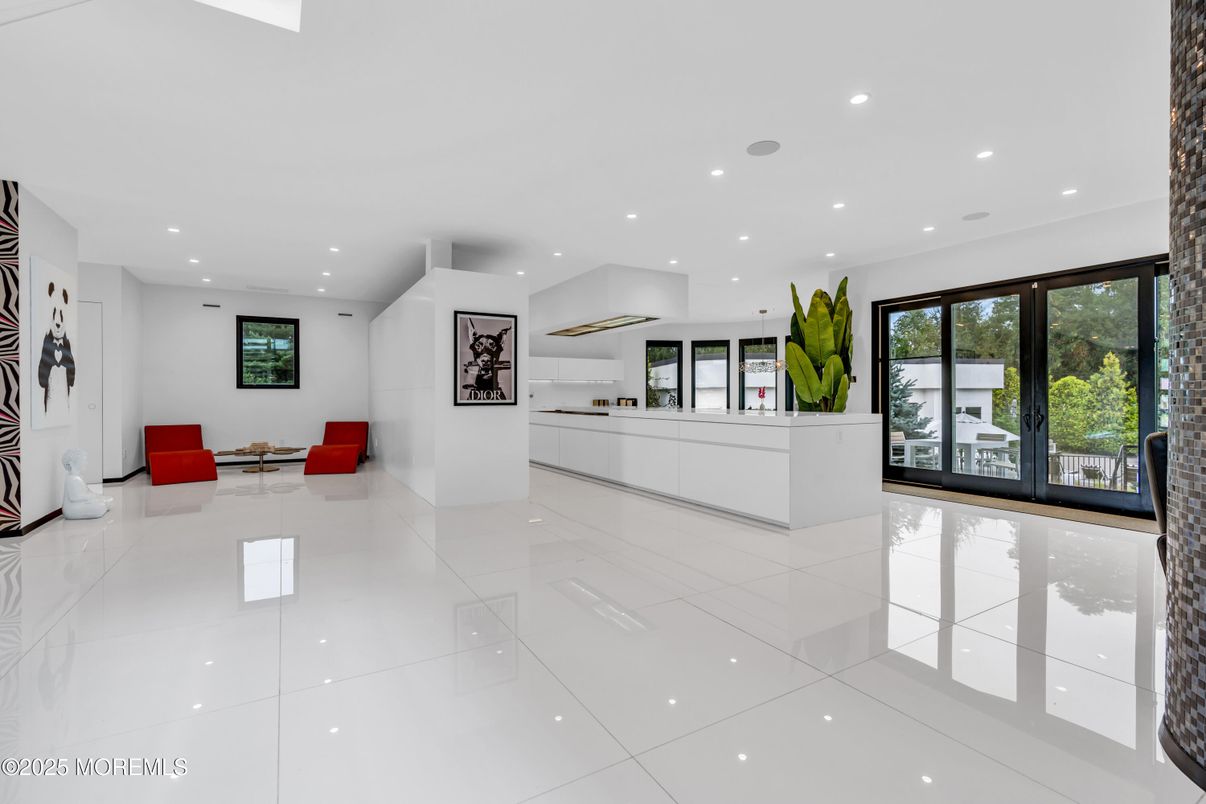 Interior, Recessed Lighting