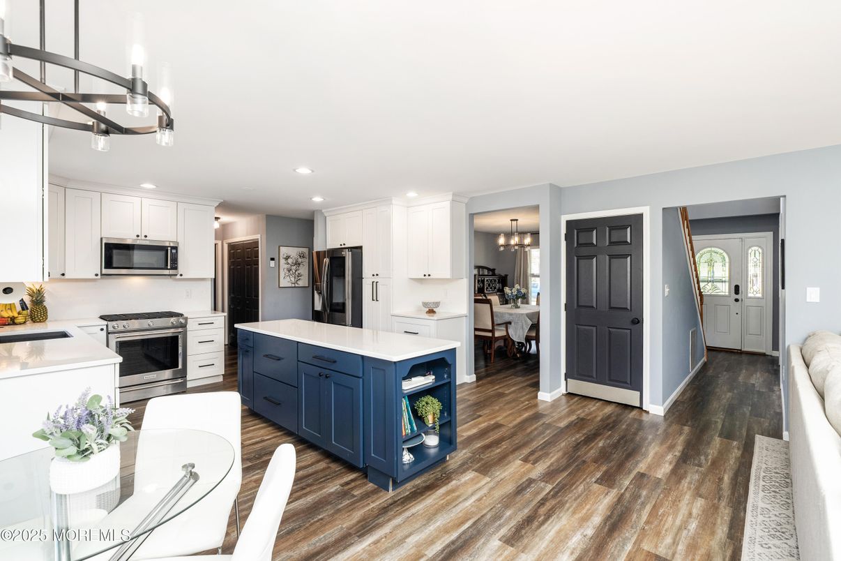 Chandelier, Interior, Kitchen, Recessed Lighting, Stainless Steel Appliances, Wood Texture Flooring