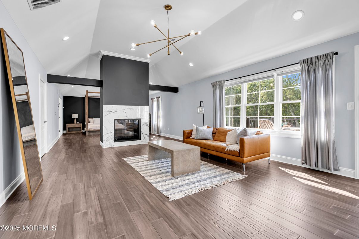 Fireplace, Interior, Living room, Pendant Lights, Recessed Lighting, Wood Texture Flooring