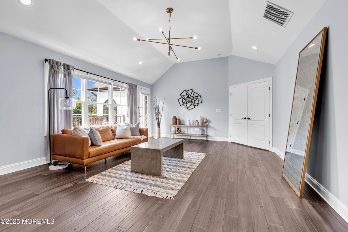 Interior, Living room, Pendant Lights, Recessed Lighting, Wood Texture Flooring