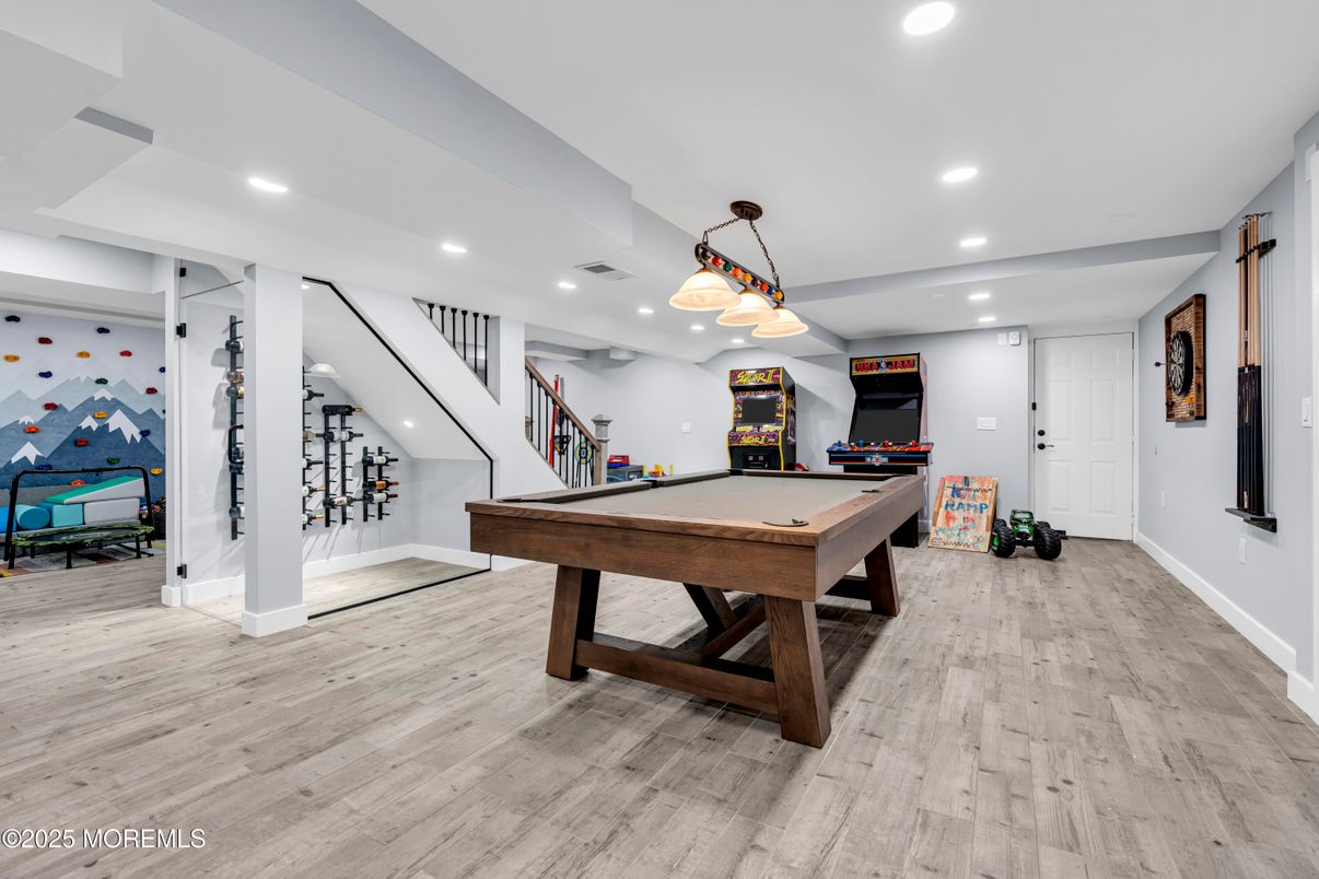 Billiard Table, Game Room, Interior, Pendant Lights, Recessed Lighting, Wood Texture Flooring