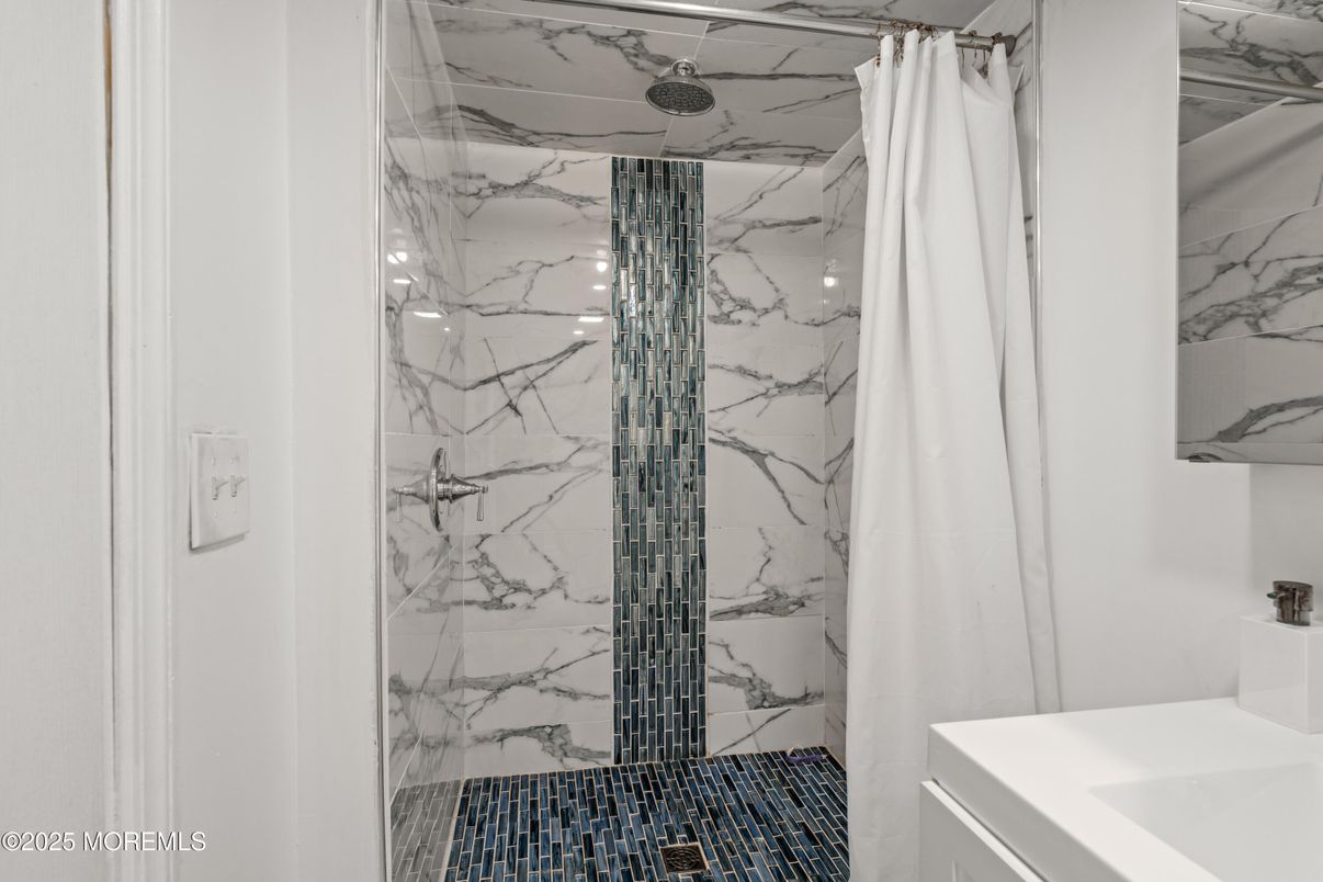 Bathroom, Interior, Marble Walls