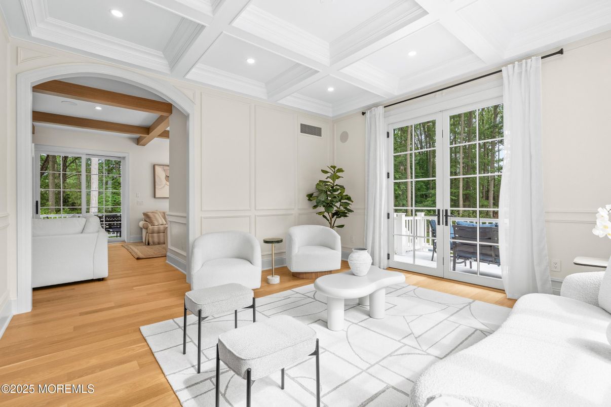 Interior, Recessed Lighting, Wooden Beams, Wood Texture Flooring