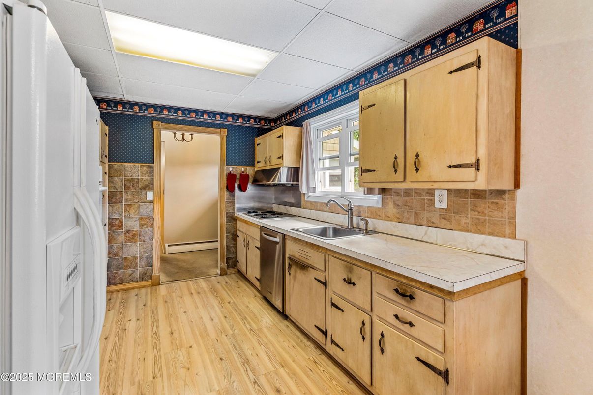 Interior, Kitchen, Wood Texture Flooring