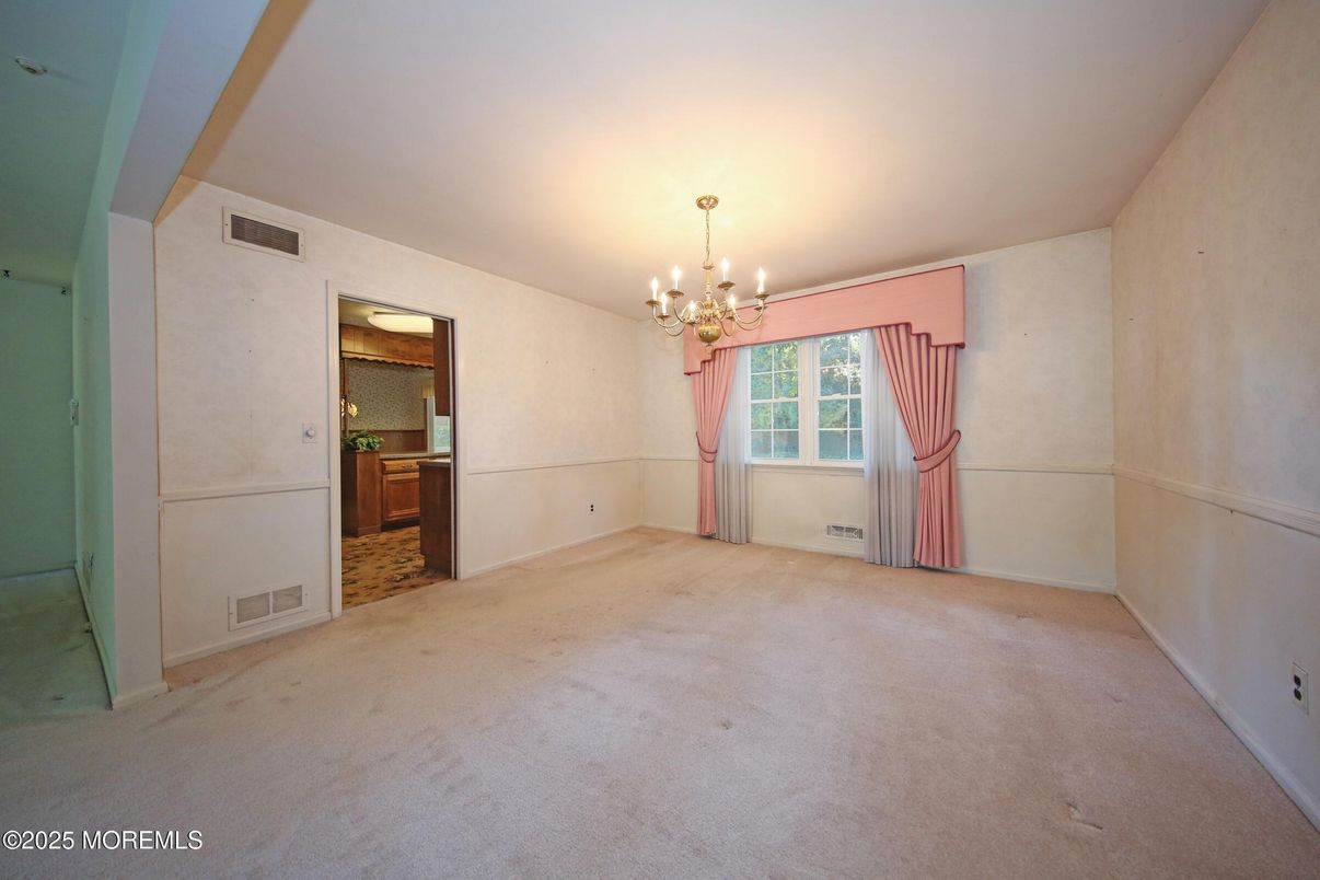 Chandelier, Empty room, Interior