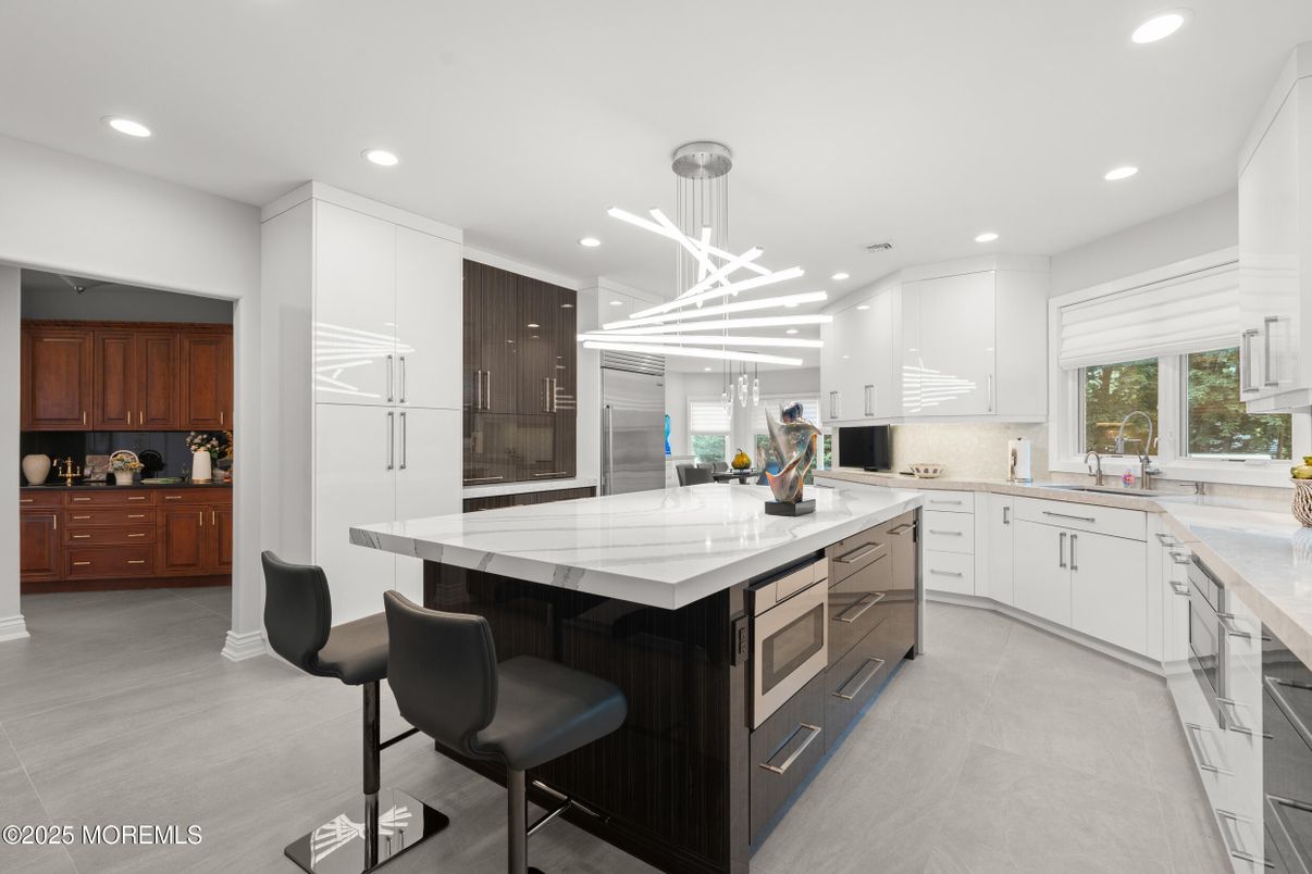 Interior, Kitchen, Pendant Lights, Recessed Lighting, Stainless Steel Appliances