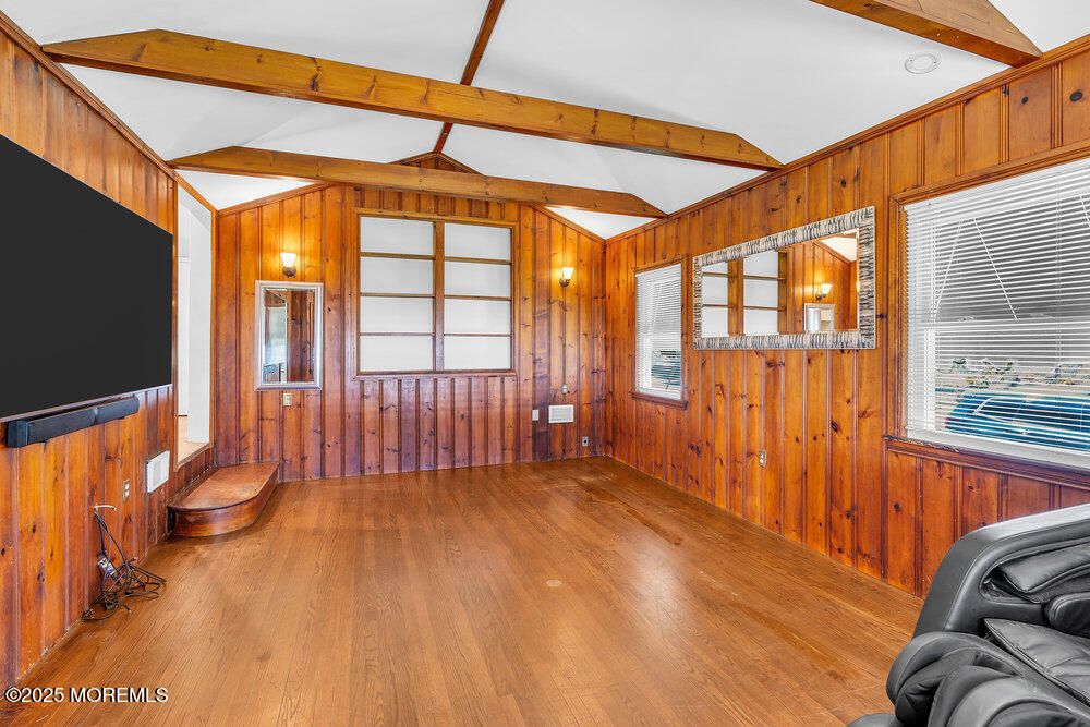 Empty room, Interior, Wooden Beams, Wood Texture Flooring, Wooden Walls