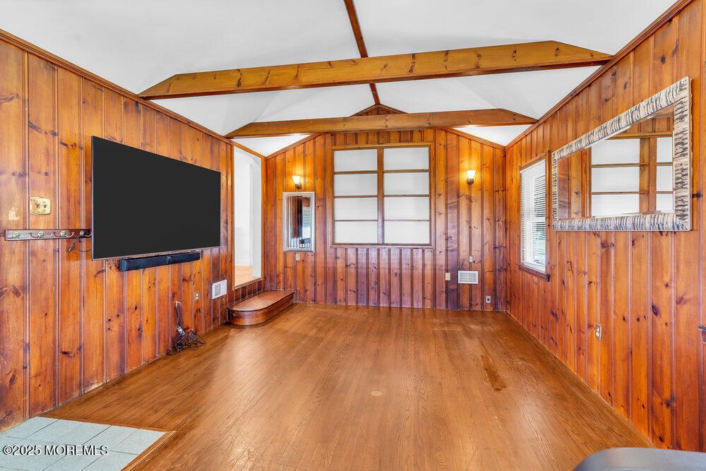 Empty room, Interior, Wooden Beams, Wood Texture Flooring, Wooden Walls