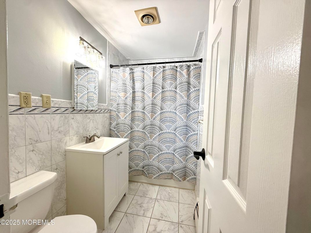 Bathroom, Interior, Marble, Marble Walls
