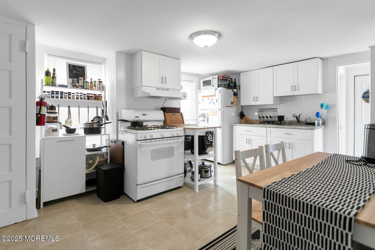 Interior, Kitchen