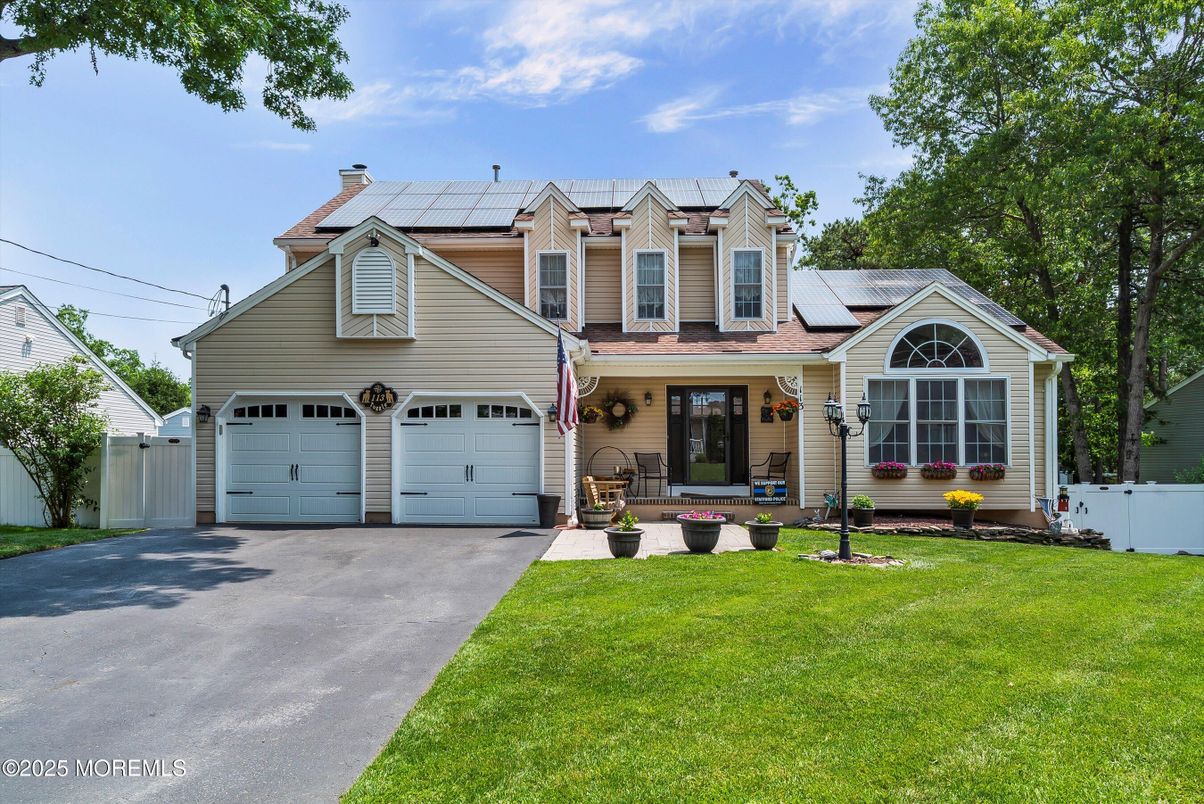 Attached, Exterior, Facade, Solar Panels, Farmhouse