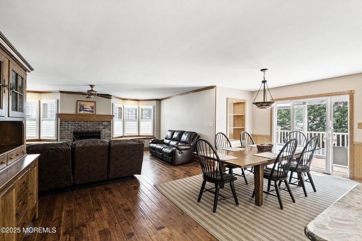 Dining room, Fireplace, Interior, Living room, Pendant Lights, Wood Texture Flooring