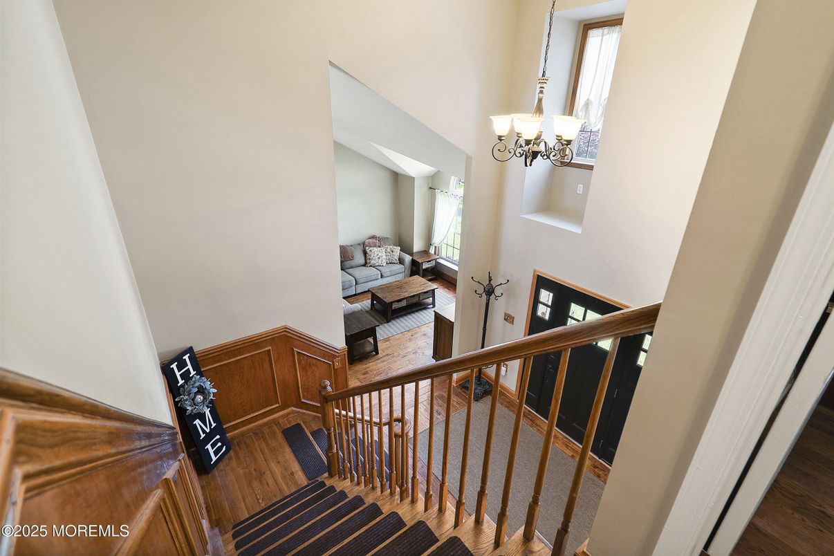 Chandelier, Interior, Wood Texture Flooring