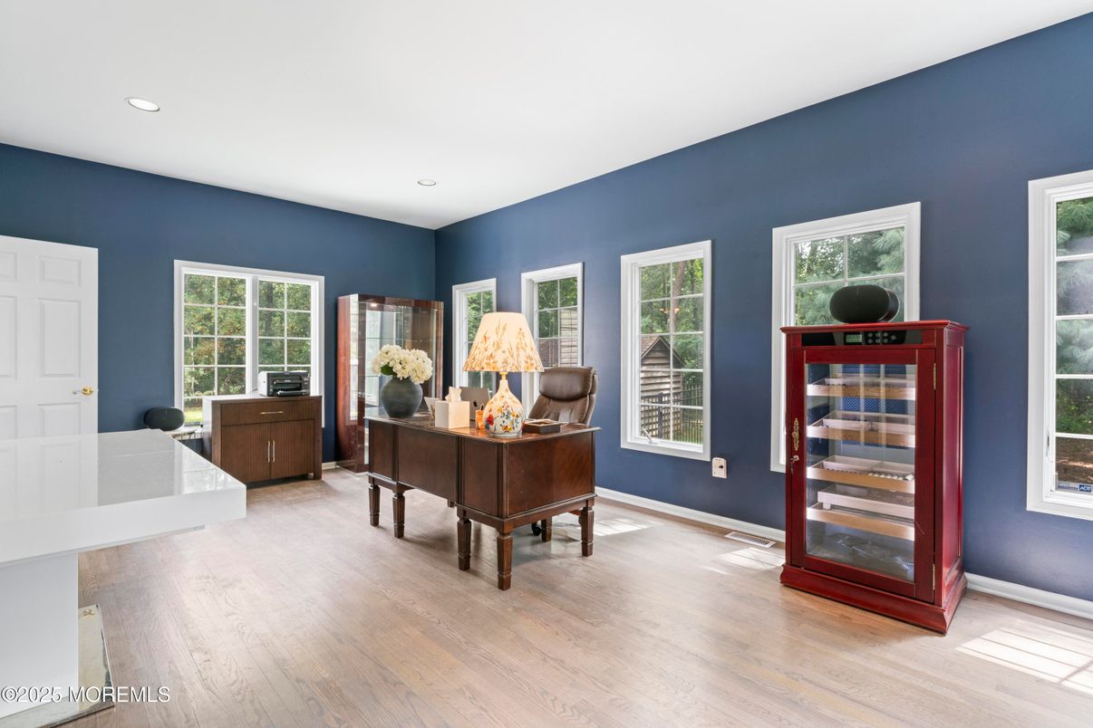 Home Office, Interior, Recessed Lighting, Wood Texture Flooring