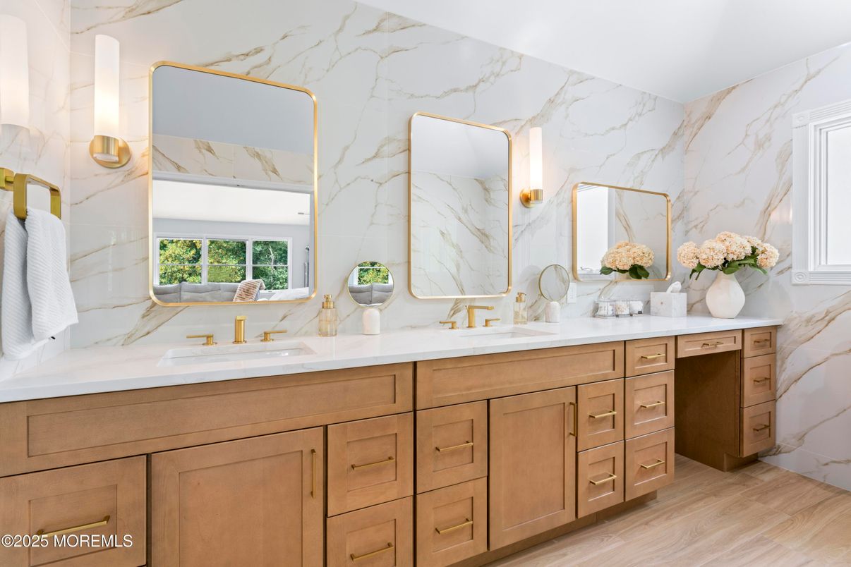 Bathroom, Dual Sink Vanities, Interior, Marble Walls, Wood Texture Flooring