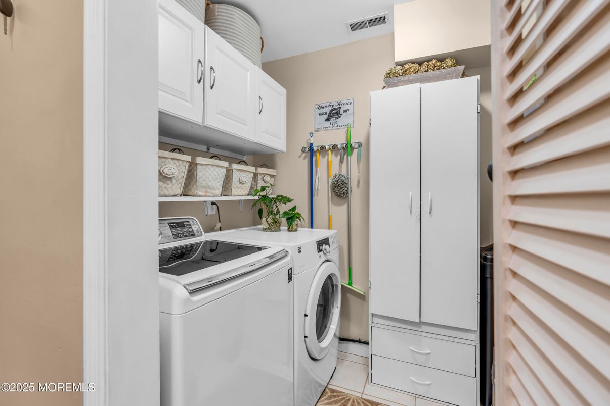 Interior, Washer