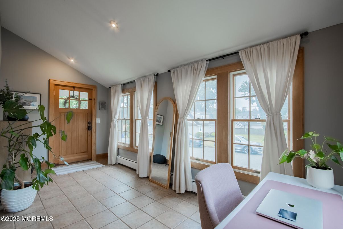 Interior, Recessed Lighting, Water