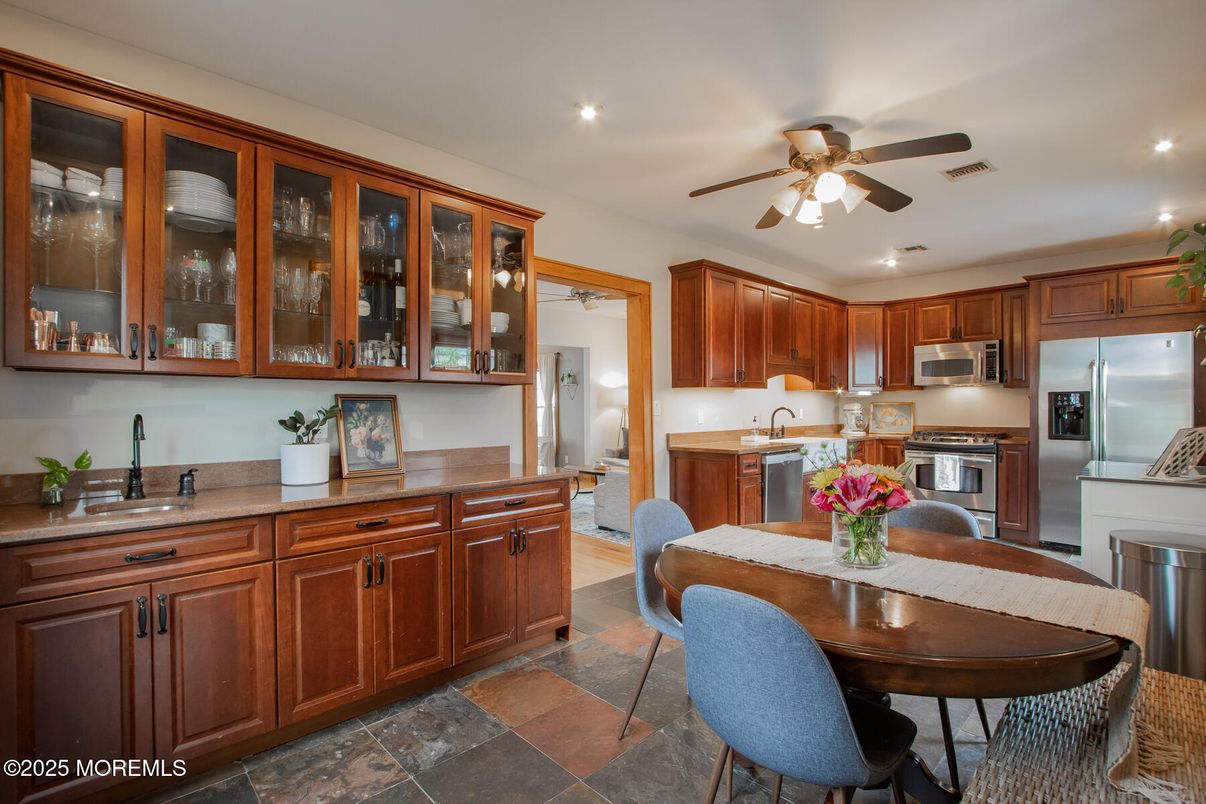 Dining room, Interior, Kitchen, Recessed Lighting, Stainless Steel Appliances