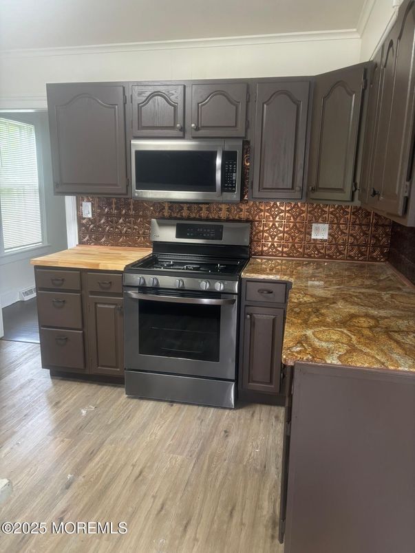 Interior, Kitchen, Wood Texture Flooring