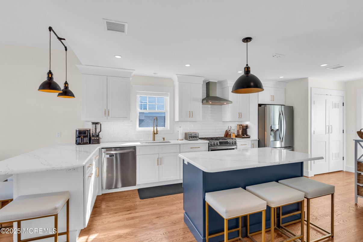 Interior, Kitchen, Pendant Lights, Recessed Lighting, Stainless Steel Appliances, Wood Texture Flooring