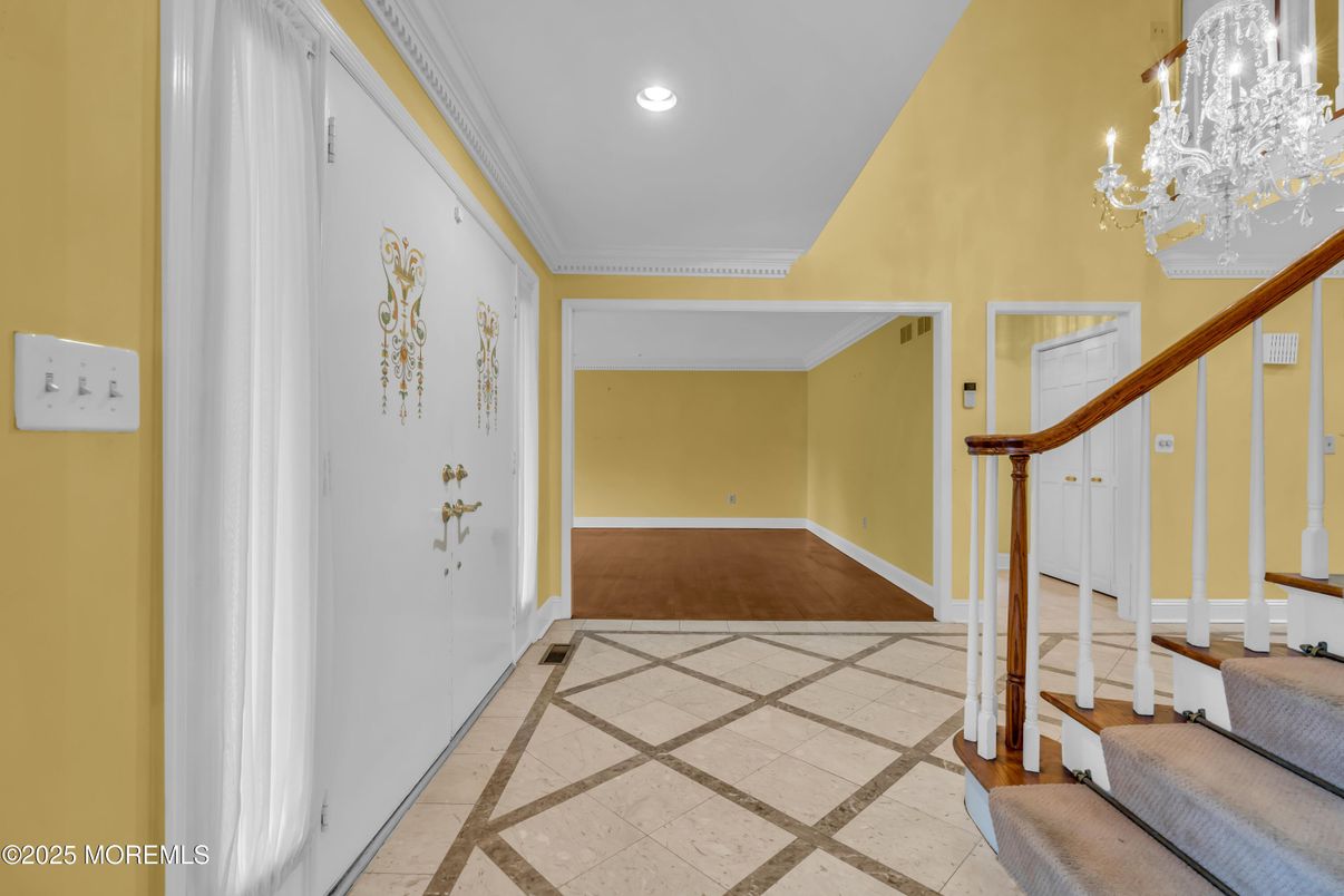 Chandelier, Interior, Recessed Lighting, Wood Texture Flooring
