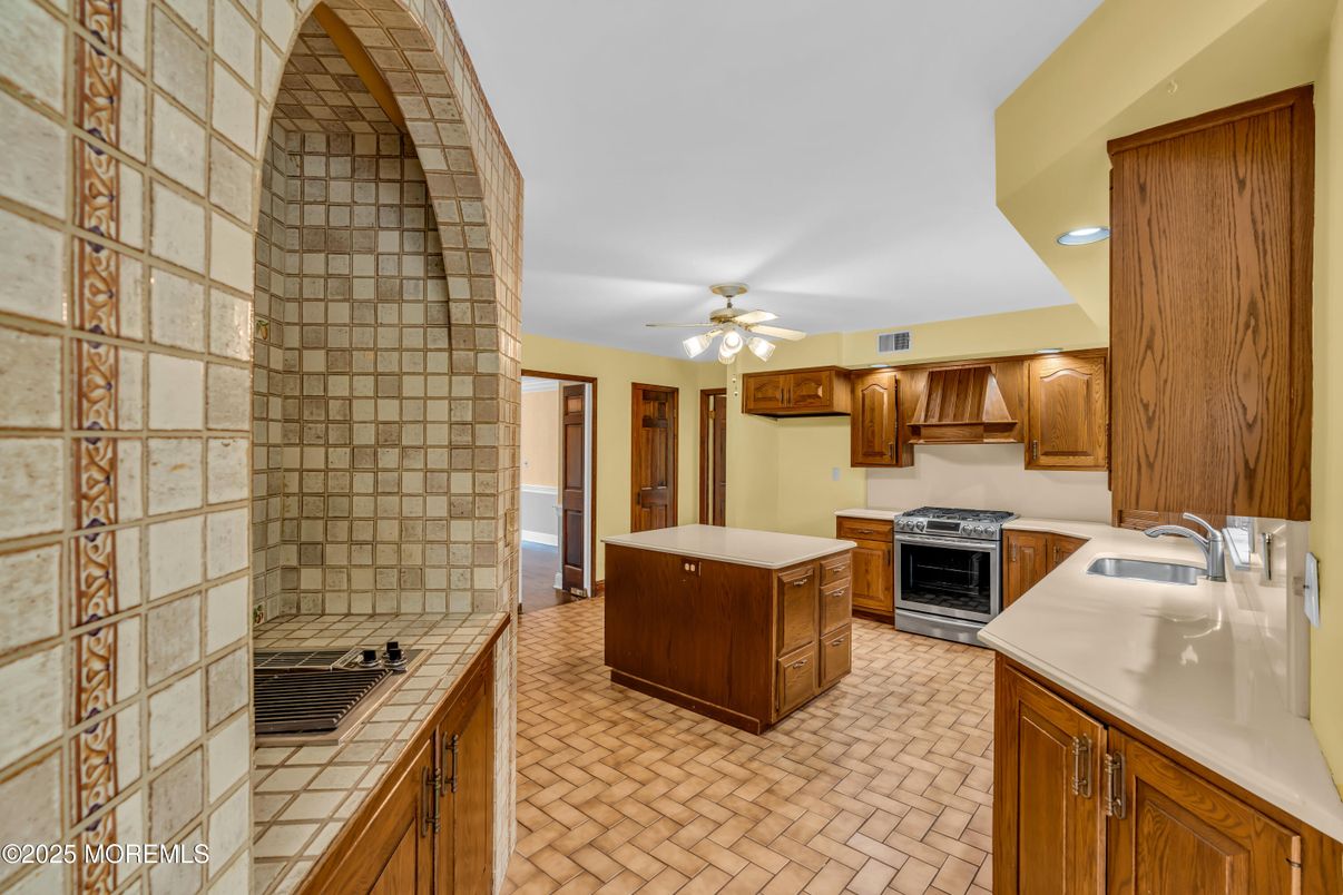 Interior, Kitchen, Recessed Lighting, Tile Countertops