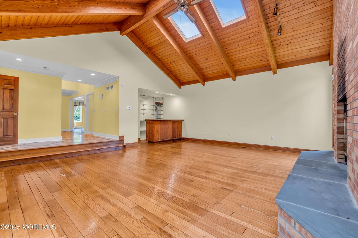 Empty room, Interior, Recessed Lighting, Wooden Beams, Wooden Ceilings, Wood Texture Flooring