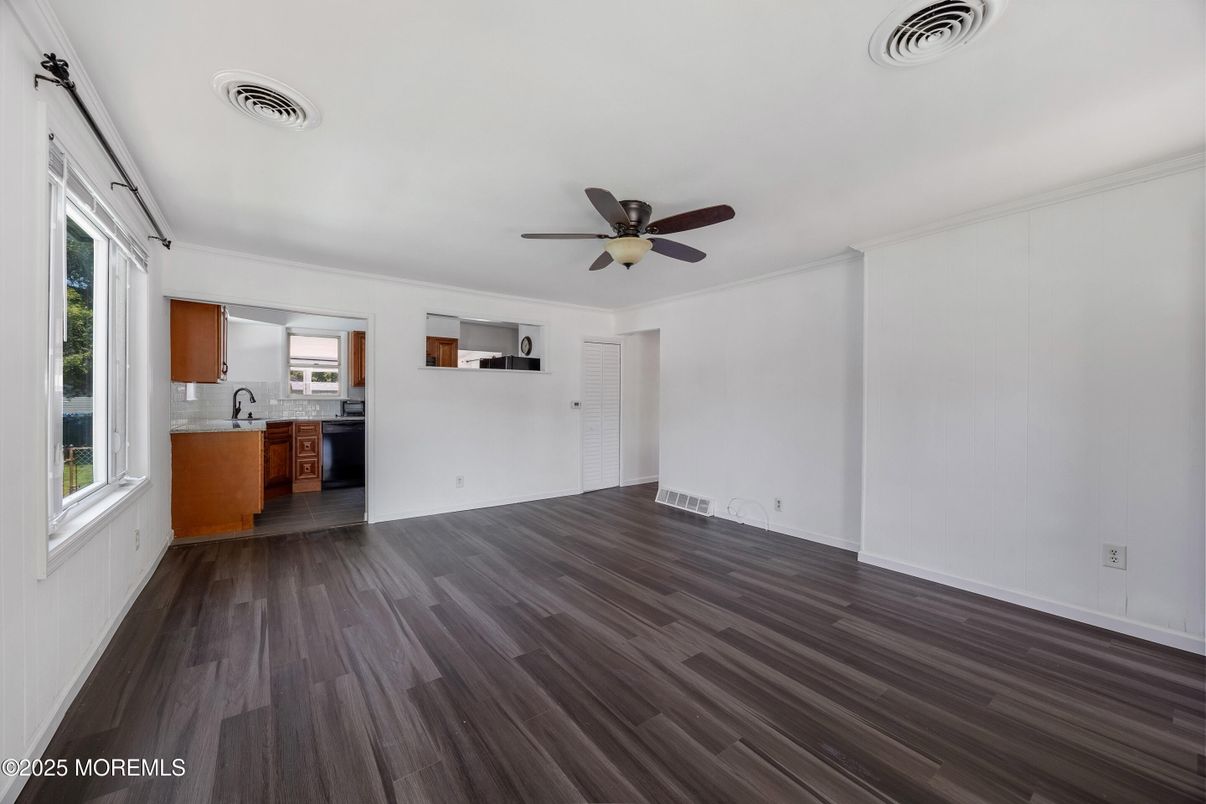 Empty room, Interior, Kitchen, Wood Texture Flooring