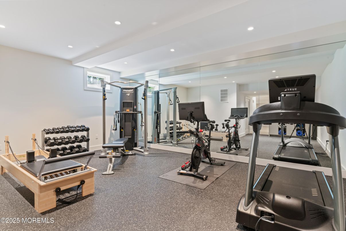 Fitness Equipment, Interior, Recessed Lighting